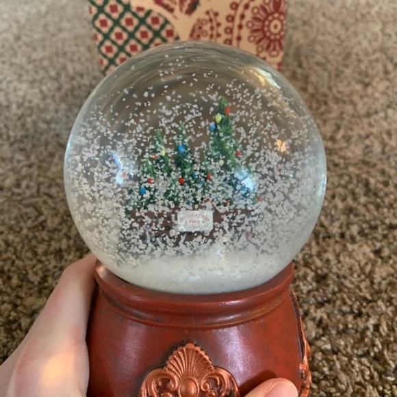 Taylor Swift Other New Taylor Swift Christmas Tree Farm Snow Globe Poshmark